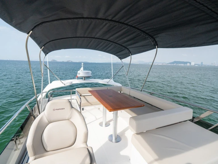 Boat rental Parker 38' in Panama City Beach on Samboat