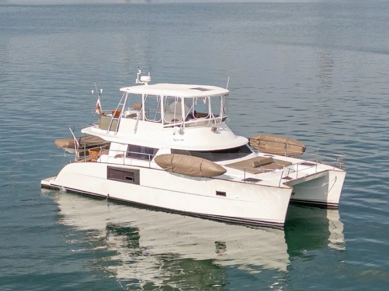 Motorboat rental in Panama City Beach - Fountaine Pajot New 47