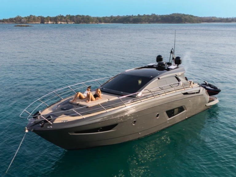 Yacht charter Panama City Beach cheap Azimut 50