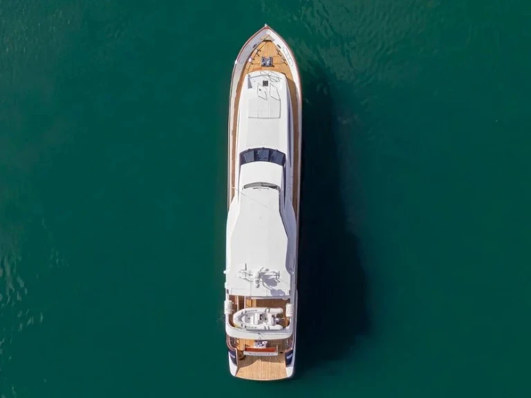 Luxury Yacht for rent Panama City Beach at the best price