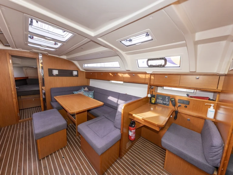Bareboat Rental Sailboat Bavaria with a boat licence