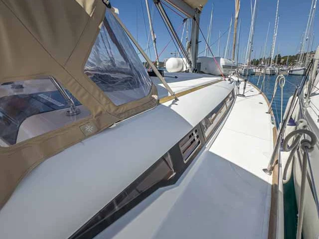 Jeanneau Sun Odyssey 449 in Pula on SamBoat