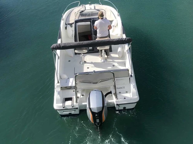 Motorboat rental in Marseille - Quicksilver Activ 605 Open Pack Sport