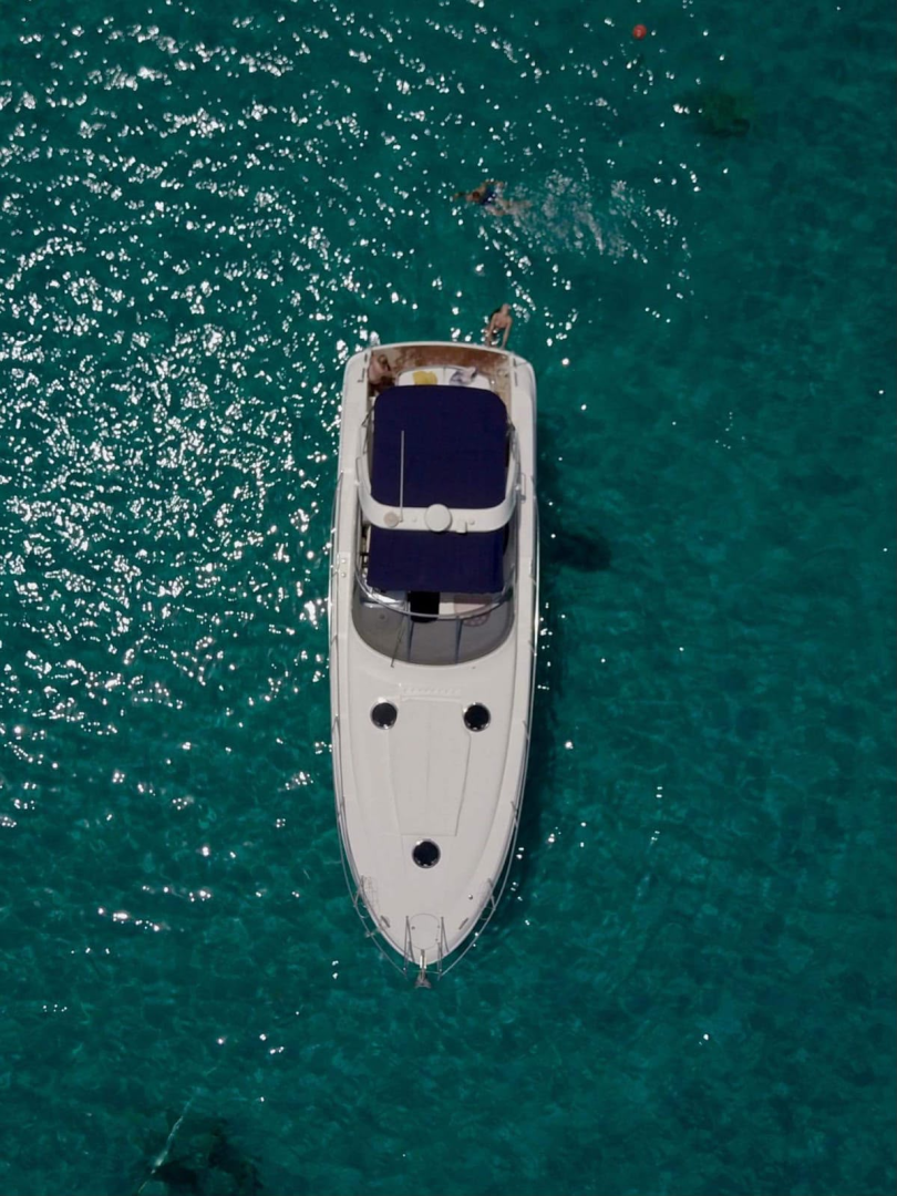 Yacht charter Valletta cheap Bavaria 38
