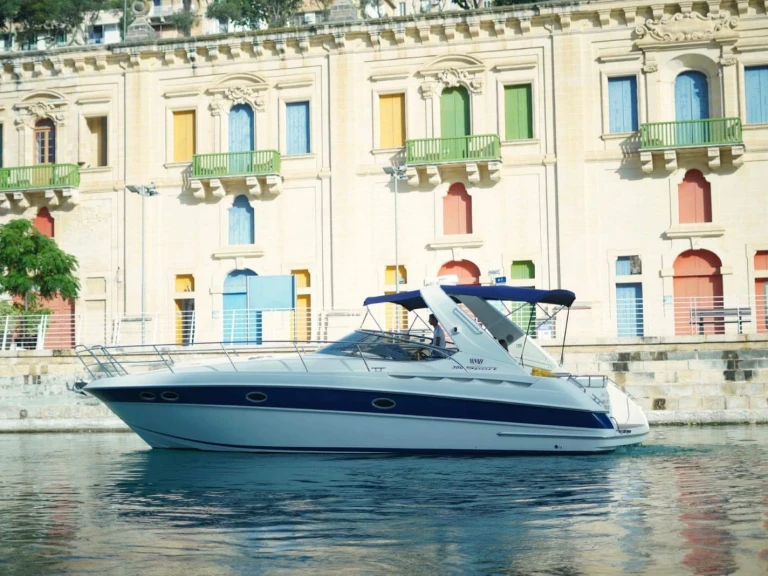 Motorboat rental in Valletta - Bavaria Bavaria 38