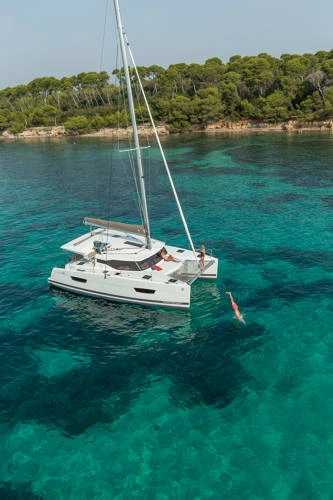 Boat rental Fountaine Pajot FP40L in Cannes on Samboat