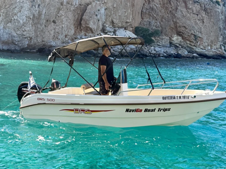 Bareboat Rental Motorboat BRS with a boat licence
