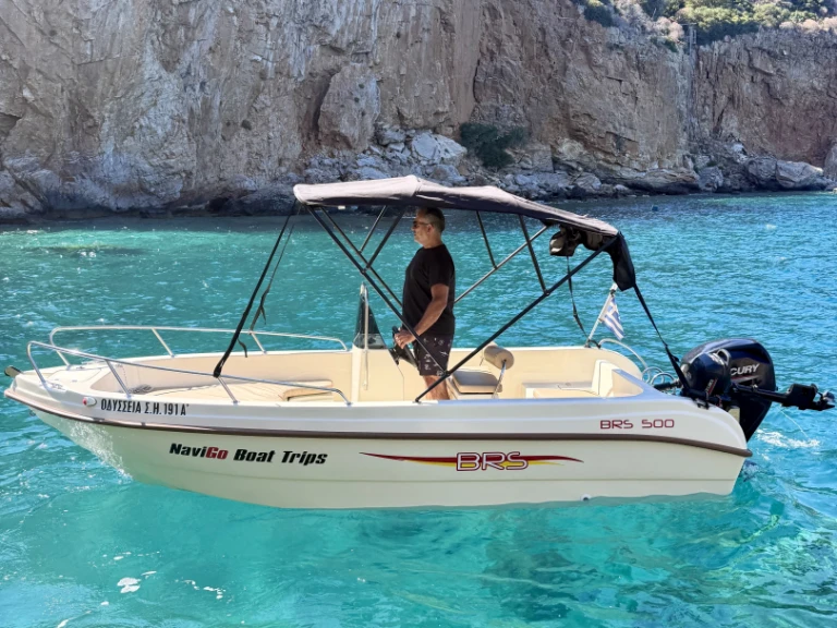 Motorboat for rent Heraklion at the best price