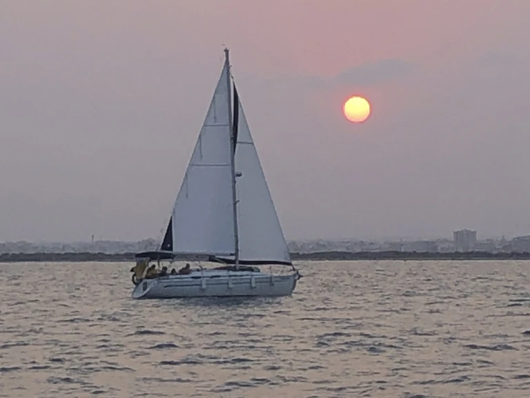 Bénéteau Oceanis 361 Clipper charter bareboat or captained in  San Pedro del Pinatar