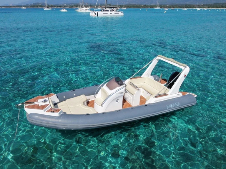 Yacht charter Lecci cheap Moana
