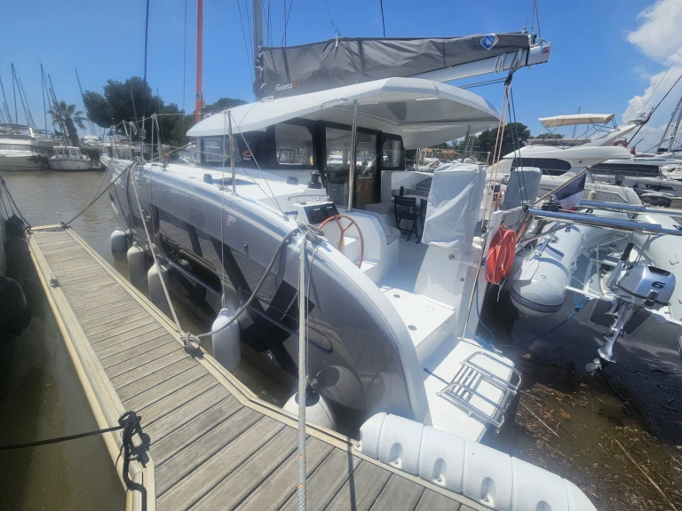 Rent a Bénéteau Excess 11 Arzon