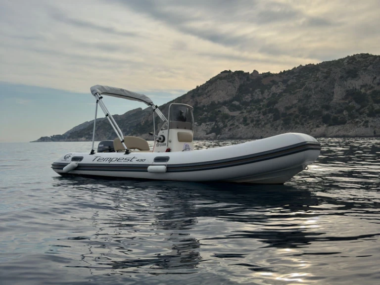 RIB rental with or without captain Capelli Marseille