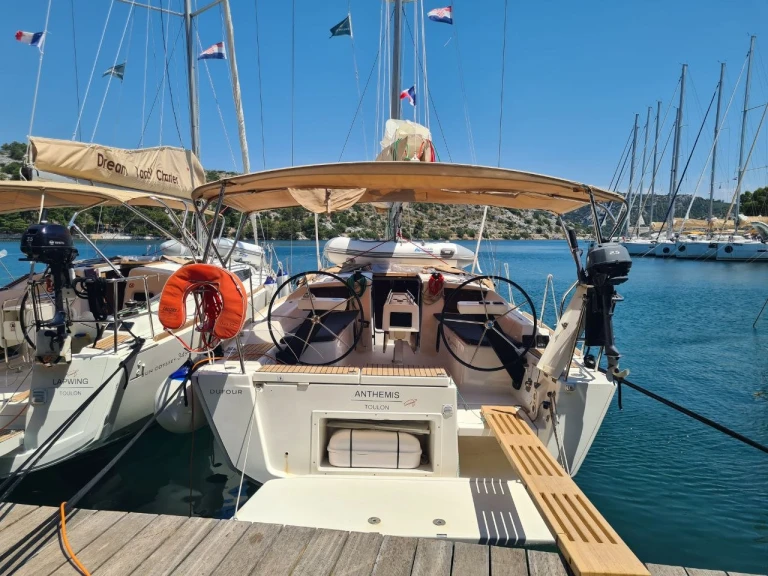Yacht charter Zaton cheap Dufour 360 Grand Large