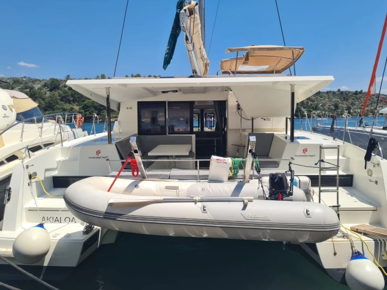 Catamaran rental in Zaton - Fountaine Pajot Lucia 40