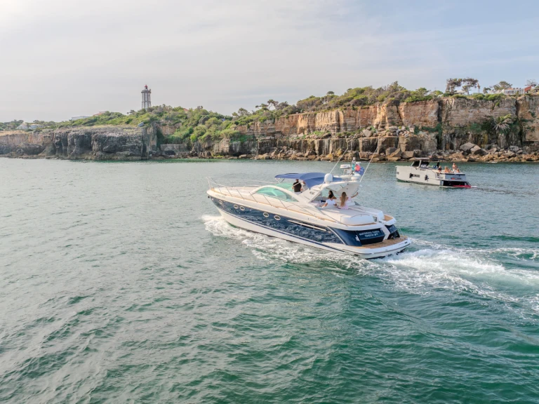 Motorboat for rent Cascais at the best price