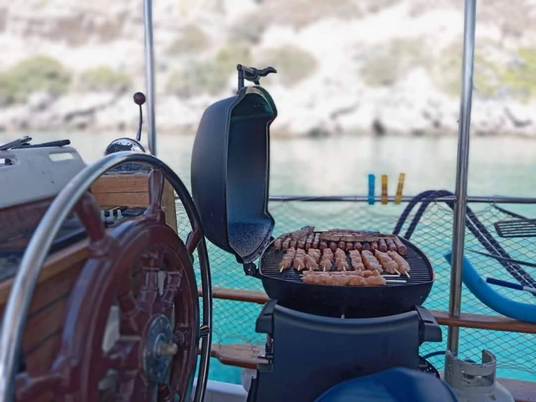 Bareboat Rental Motorboat Custom Made with a boat licence