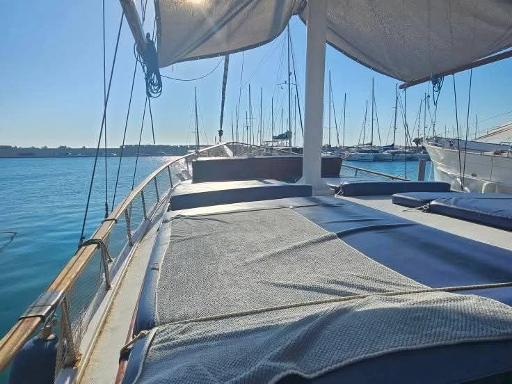 Motorboat rental with or without captain Custom Made Rhodes (City)