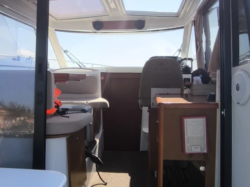 Motorboat rental in Villefranche-sur-Mer - Bénéteau Merry Fisher 1095