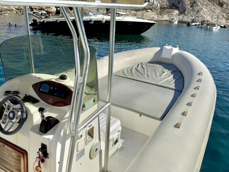 RIB rental with or without captain Capelli Marseille