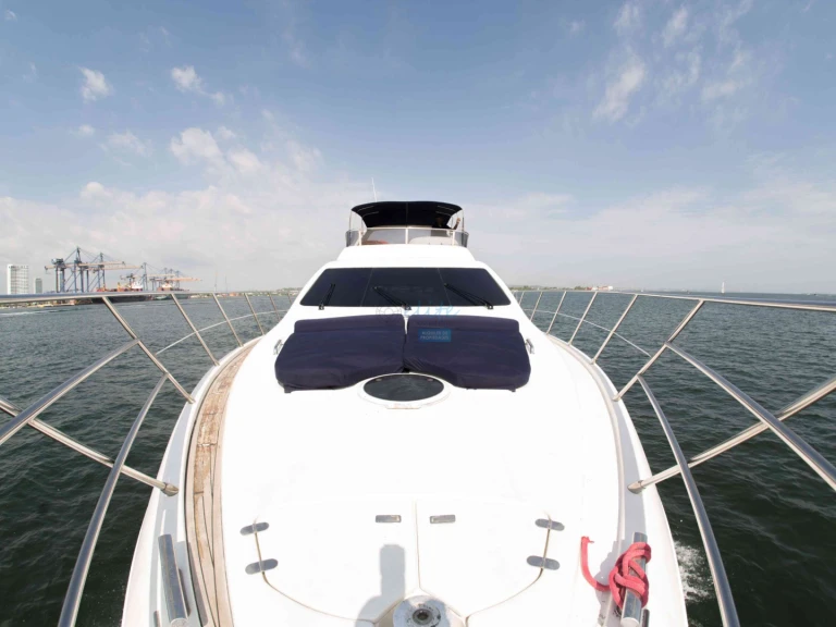 Catamaran rental with or without captain Custom Made Bahía de Cartagena de Indias