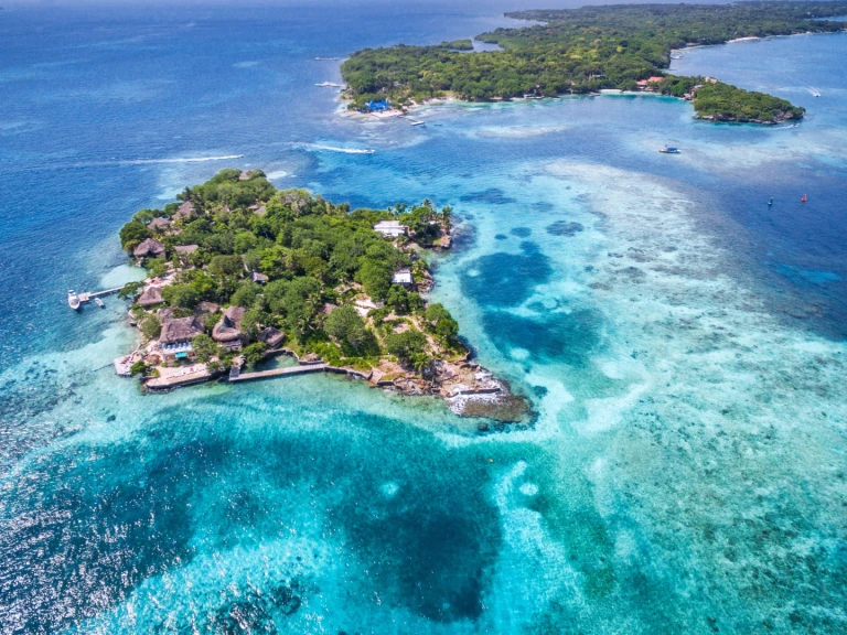 Boat rental Custom Made custom in Bahia de Cartagenas on Samboat