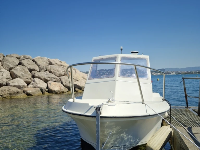 Rent a Arcoa Artaban Marseille