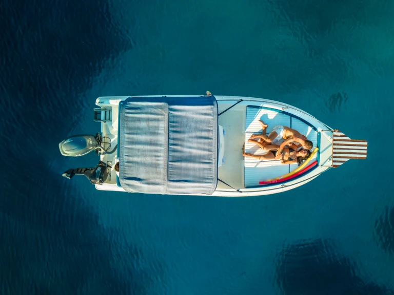 Boat rental Arkos open 597 in Alcúdia on Samboat