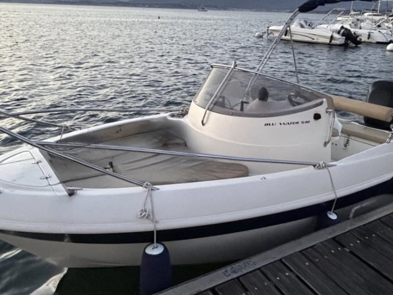 Bareboat Rental Motorboat Poseidon with a boat licence