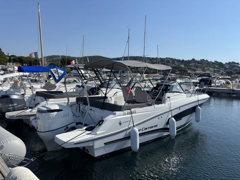 Motorboat rental in France - Jeanneau Cap Camarat 7.5 WA