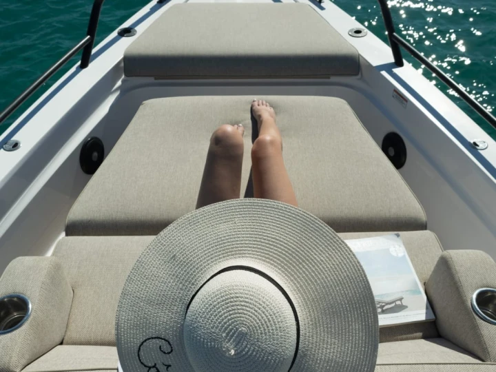 Boat rental NAUTICA ESPOSITO STANISLAO ESPOSITO MARE POSITANO OPEN 38 in Hyères on Samboat