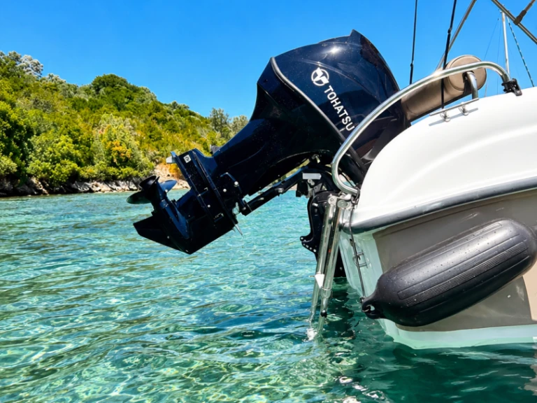 Karel Paxos 170 in Perigiali on SamBoat