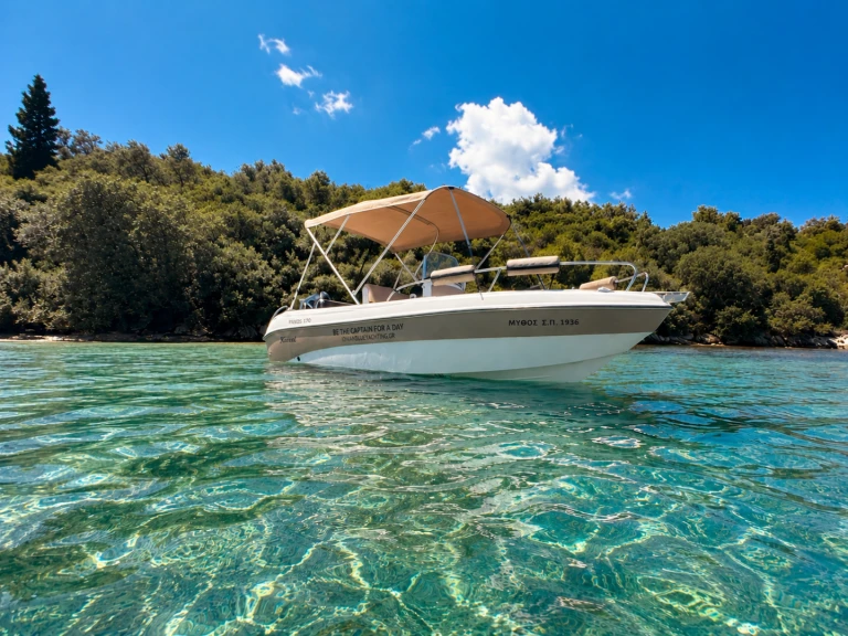 Motorboat rental in Perigiali - Karel Paxos 170