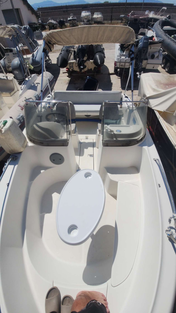 Quicksilver Activ 505 Open charter bareboat or captained in  L'Estaque