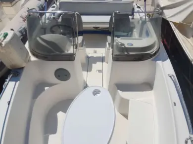 Quicksilver Activ 505 Open charter bareboat or captained in  L'Estaque