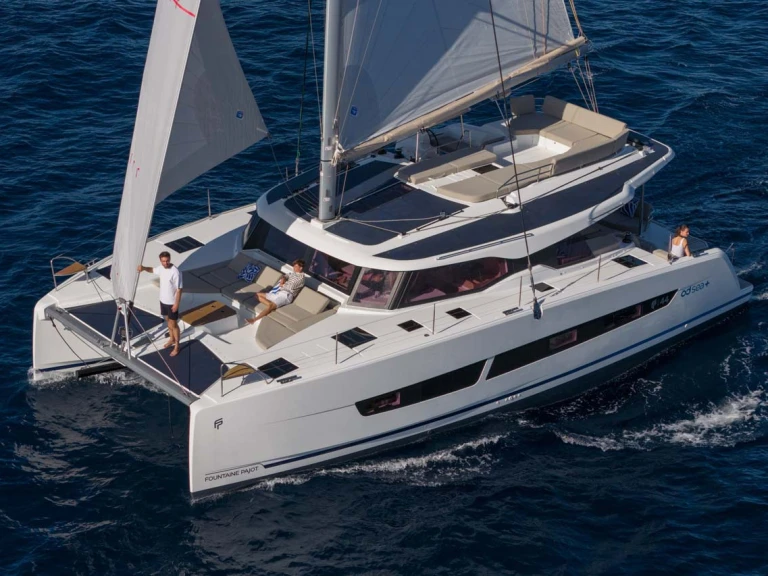 Rent a Fountaine Pajot Fountaine Pajot FP 44 Quatuor - 4 + 2 cab. Šibenik