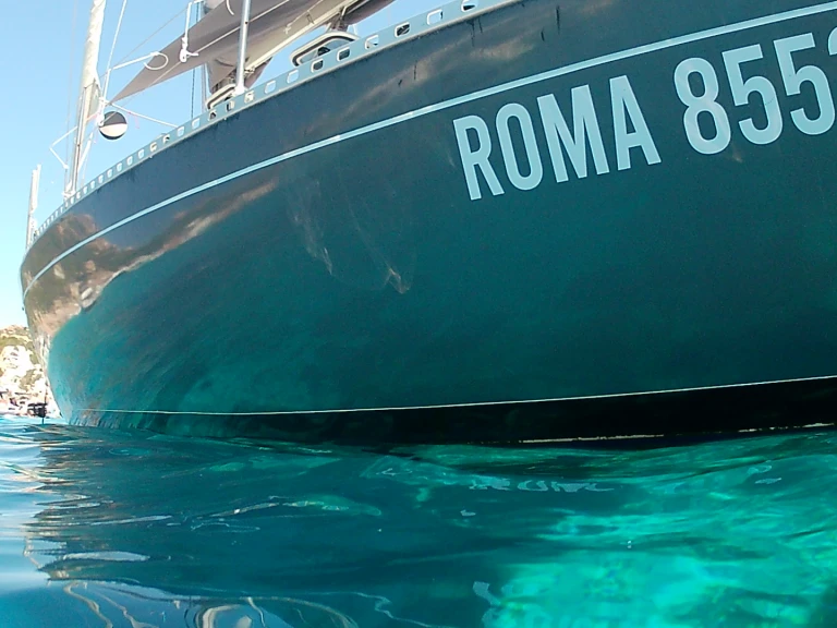 Rent a Solaris Solaris 40 Palau