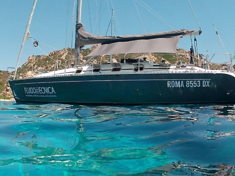 Sailboat for rent Palau at the best price