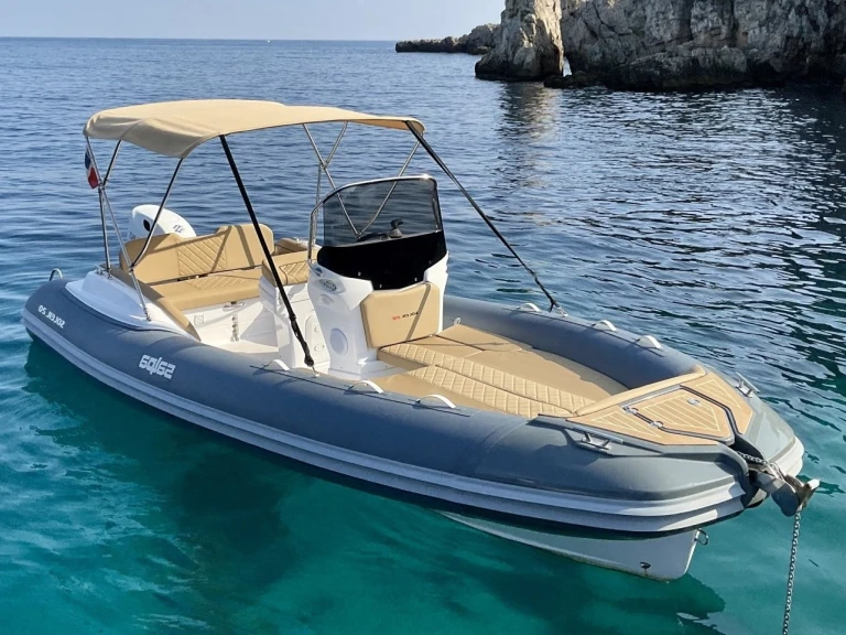 Bareboat Rental RIB Salpa with a boat licence