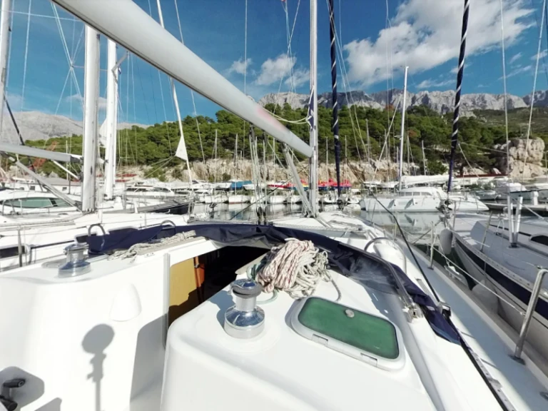 Yacht charter Pirovac cheap Oceanis 411 Clipper