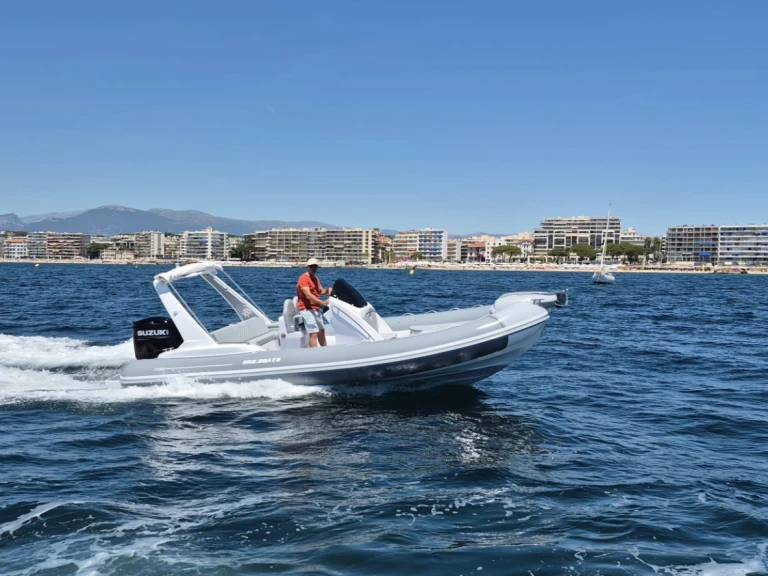 Bareboat Rental RIB mik with a boat licence