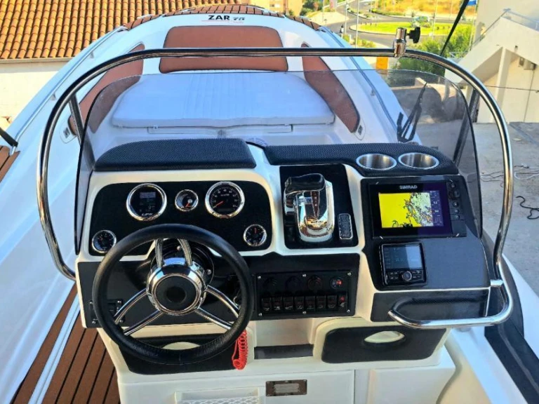 RIB rental in Split - Zar Zar 75 Suite