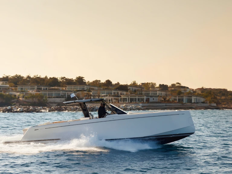 Motorboat for rent Glyfada at the best price