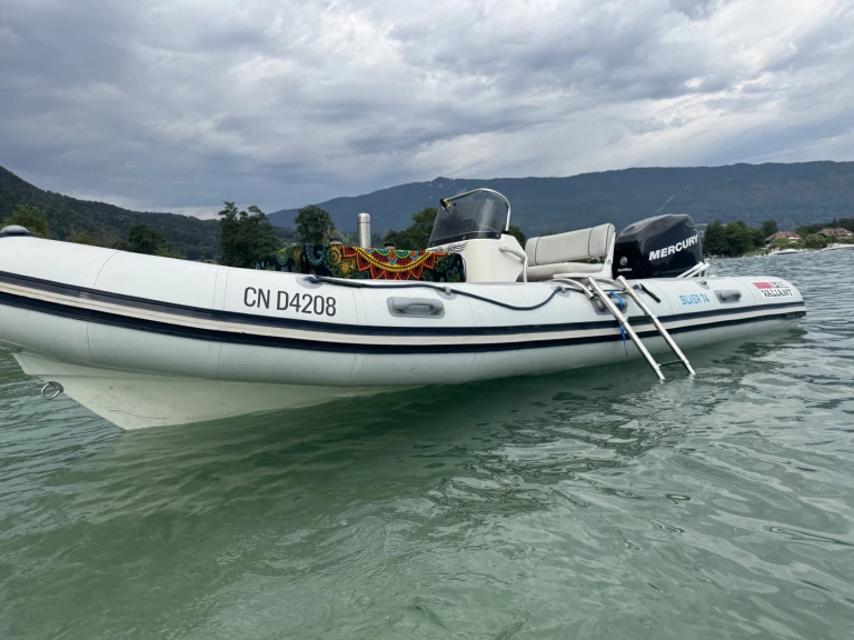 Boat rental Valiant Valiant Vg 520 in France on Samboat