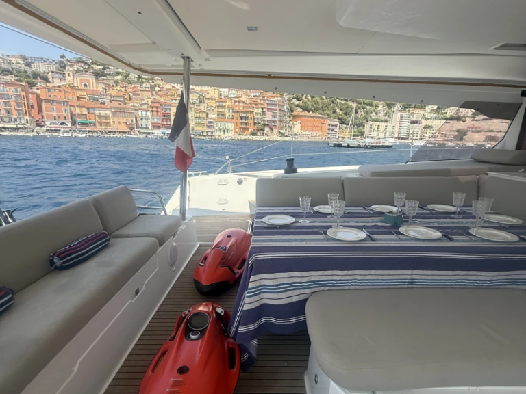 Rent a Fountaine Pajot Aura 51 Cannes
