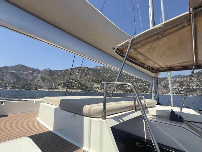 Catamaran rental in Cannes - Fountaine Pajot Aura 51