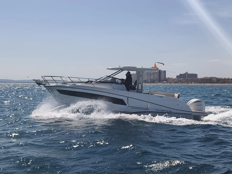 Bareboat Rental Motorboat Jeanneau with a boat licence