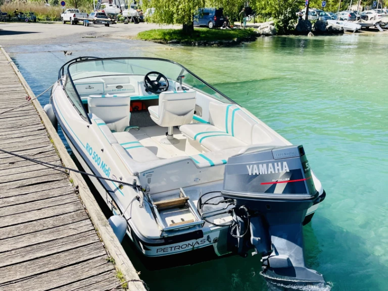 Motorboat for rent Sevrier at the best price