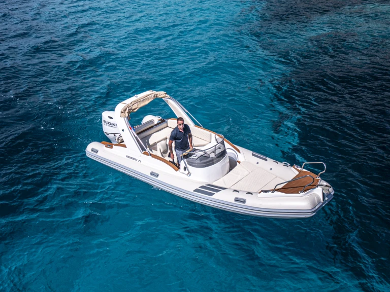 Aquamax B 23 F charter bareboat or captained in  Hvar