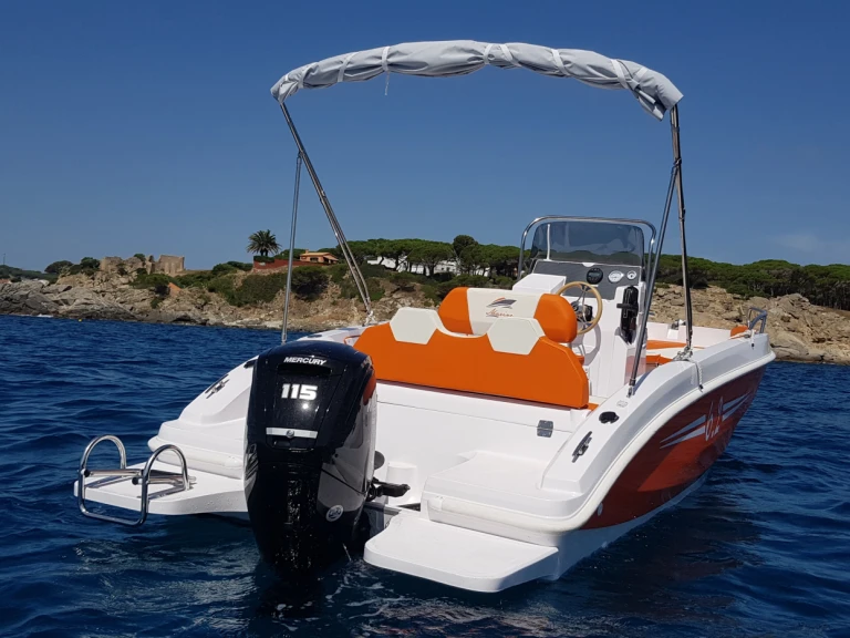 Marine 6.2 in Palamós on SamBoat