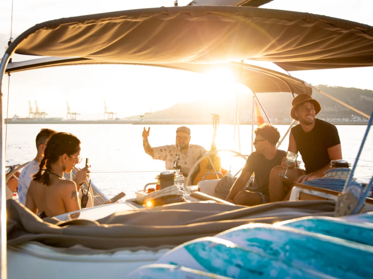 Rent a Bénéteau Cyclades 43.3 Barcelona